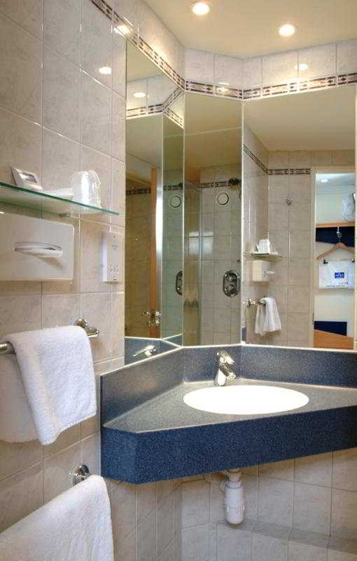 Hotel Express By Ihg Peterborough