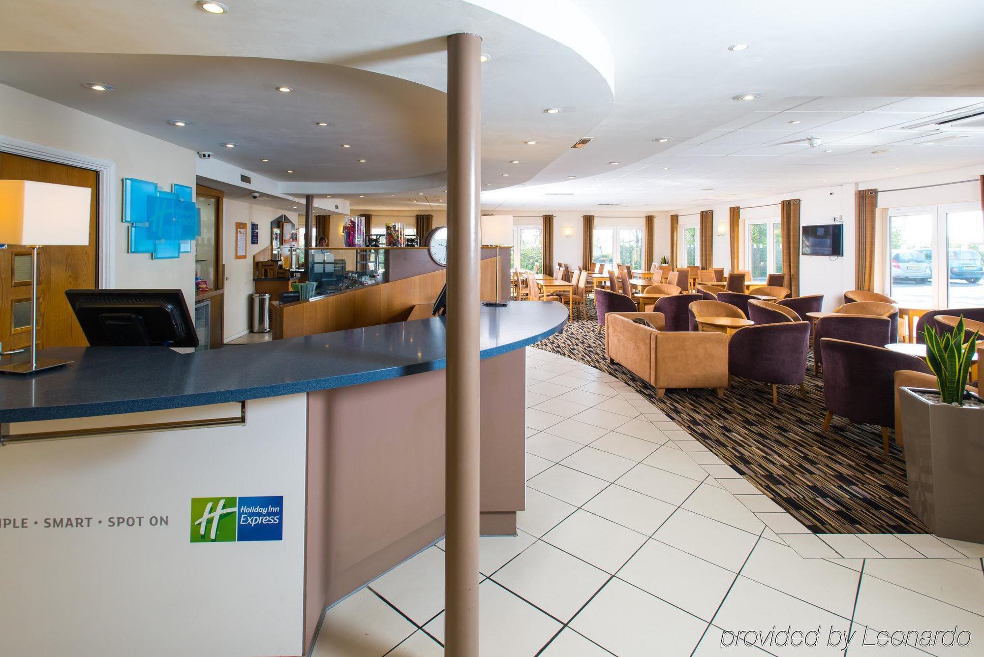 Express By Ihg Hotel 3*