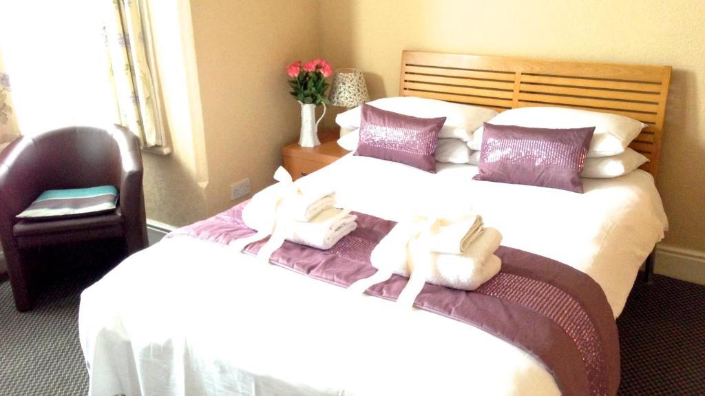 Aragon House 3* Peterborough