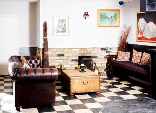Dog In A Doublet 4* Peterborough