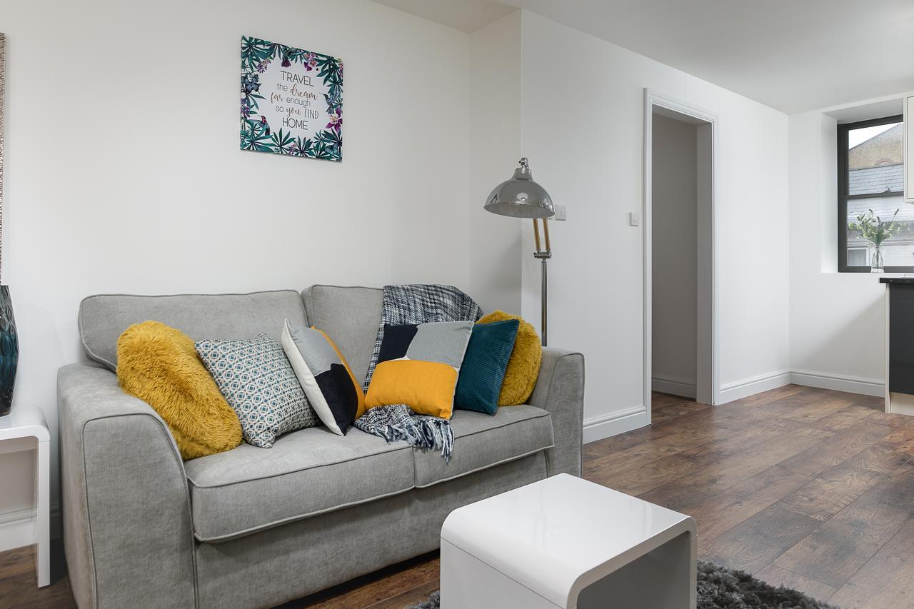 Apartment Kvm - - Contractors - Town Centre By Kvm *