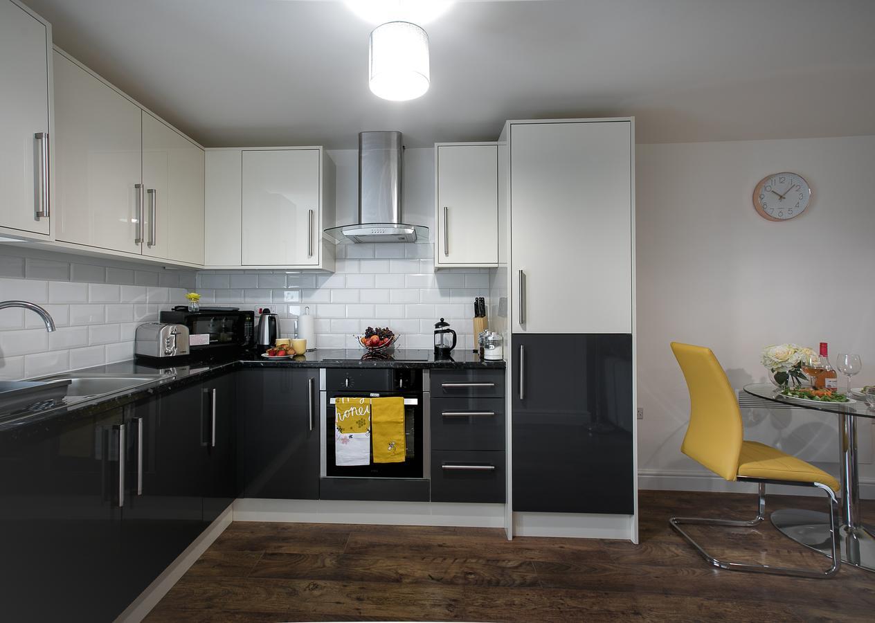 Kvm - - Contractors - Town Centre By Kvm