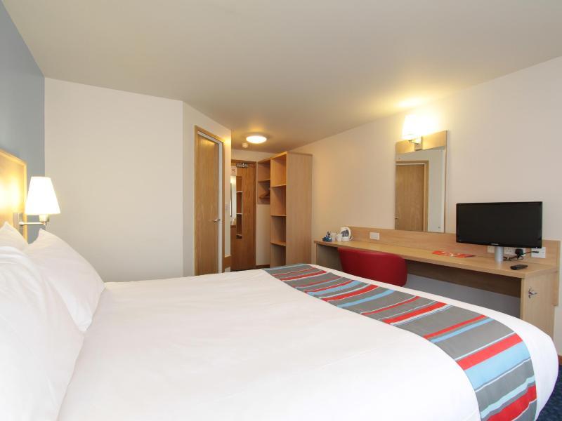 Travelodge Eye 3* Peterborough