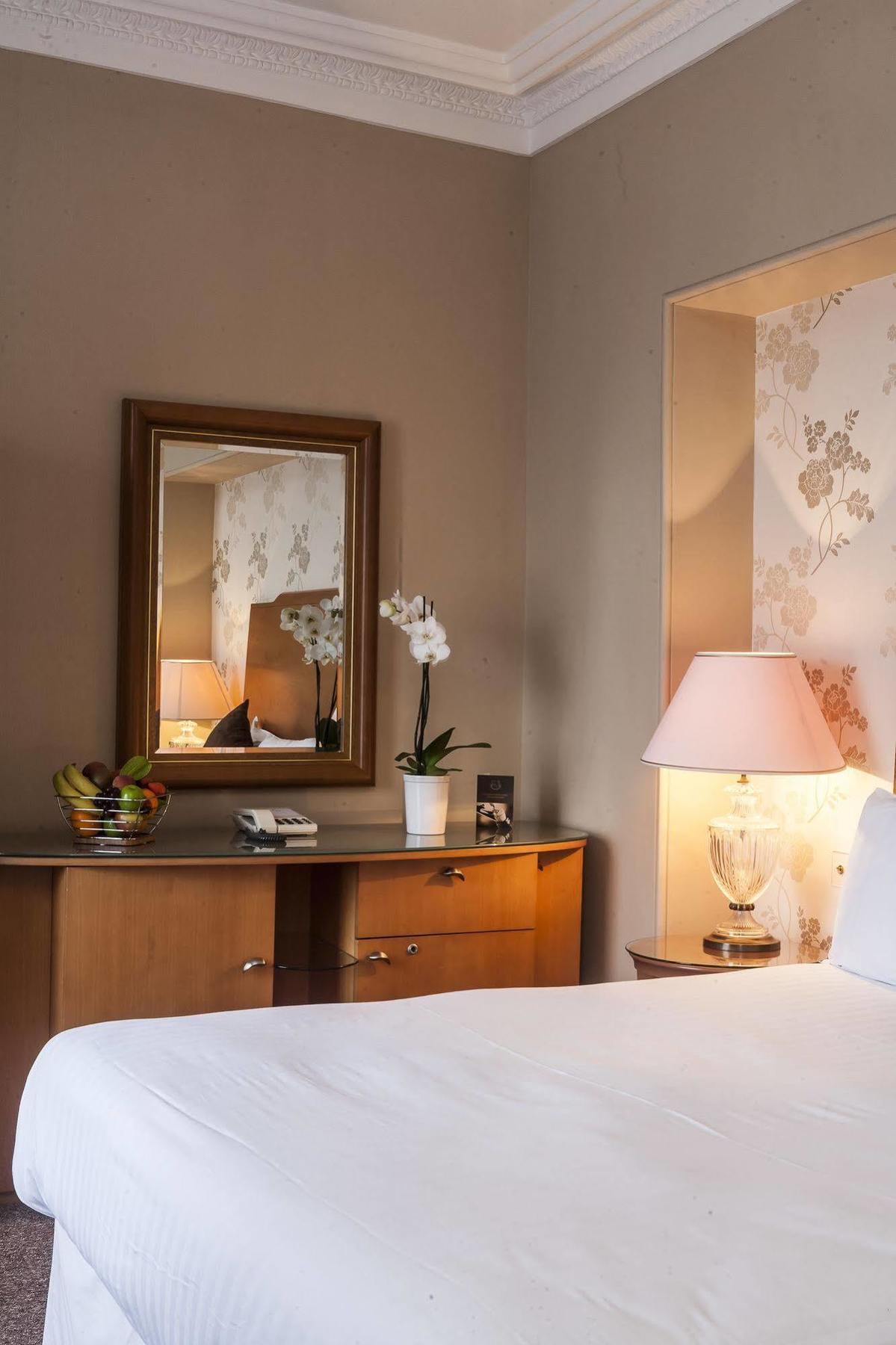 Hotel Great Northern Hotel; Sure Collection By Western 3*