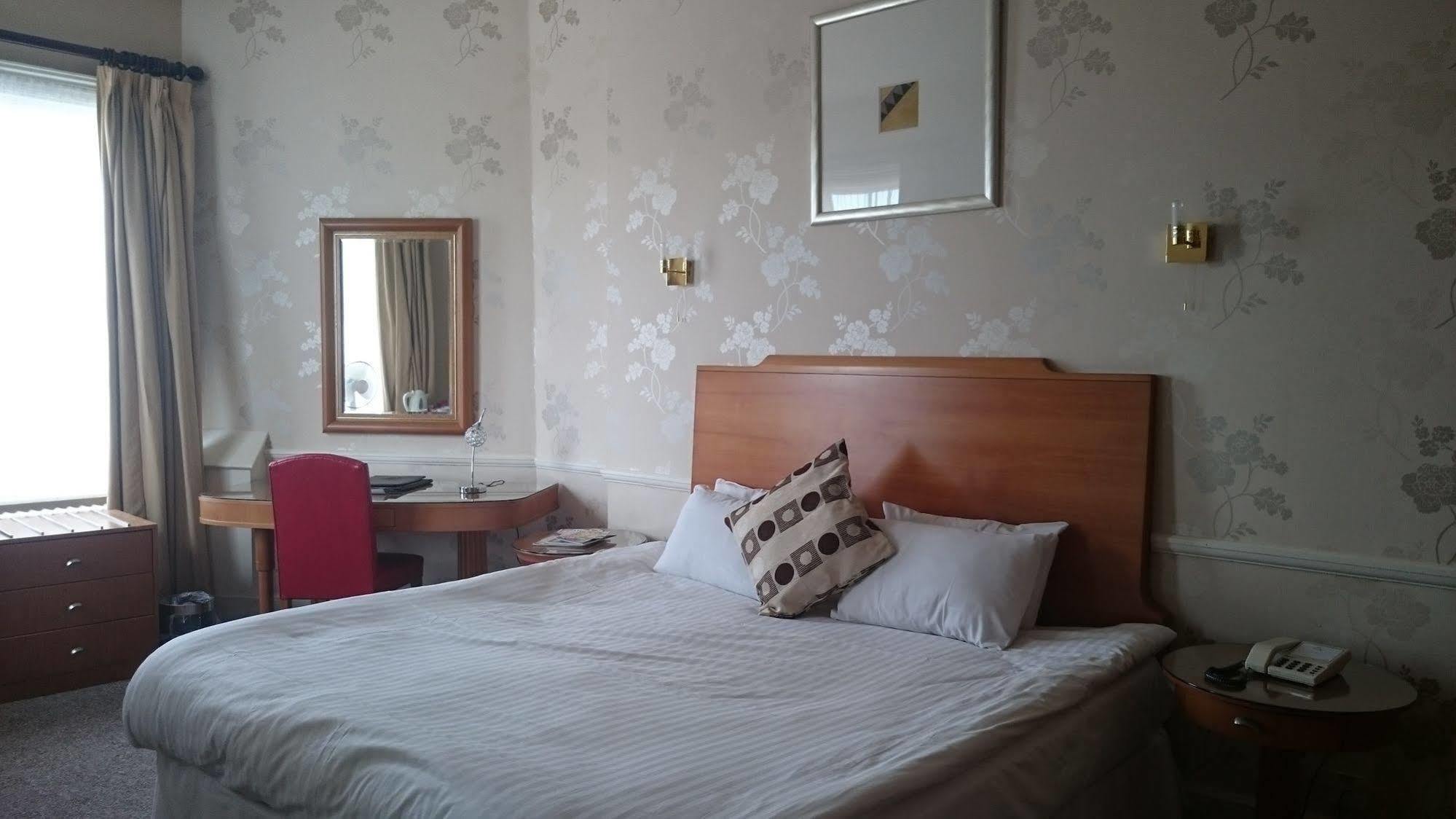 Great Northern Hotel; Sure Collection By Western Hotel Peterborough
