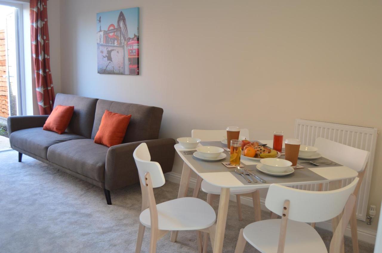 Fantastic Hampton Centre Holiday home *