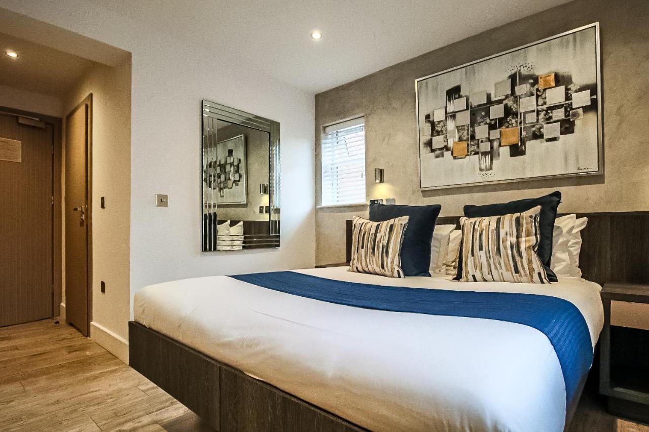 Aparthotel Urban By Signature 3*