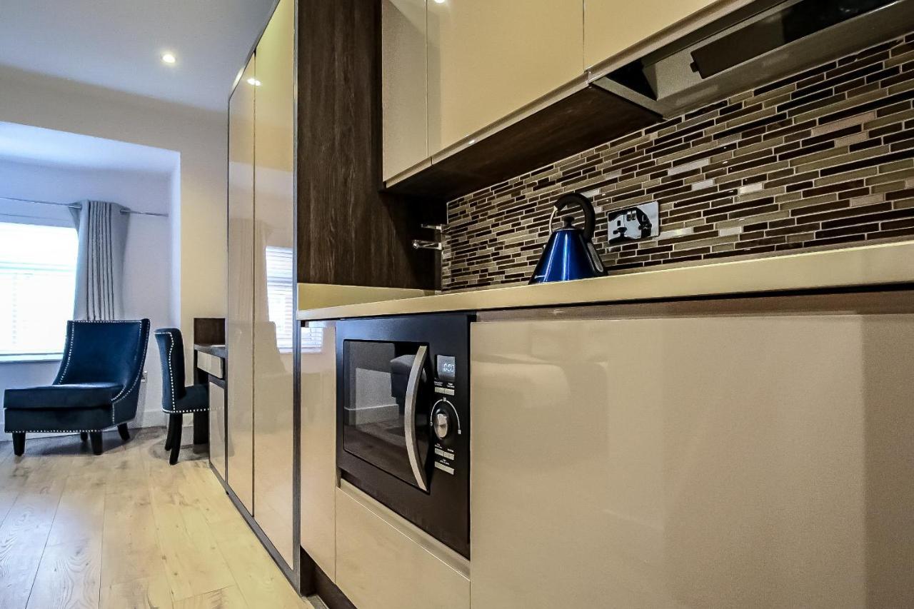 Urban By Signature