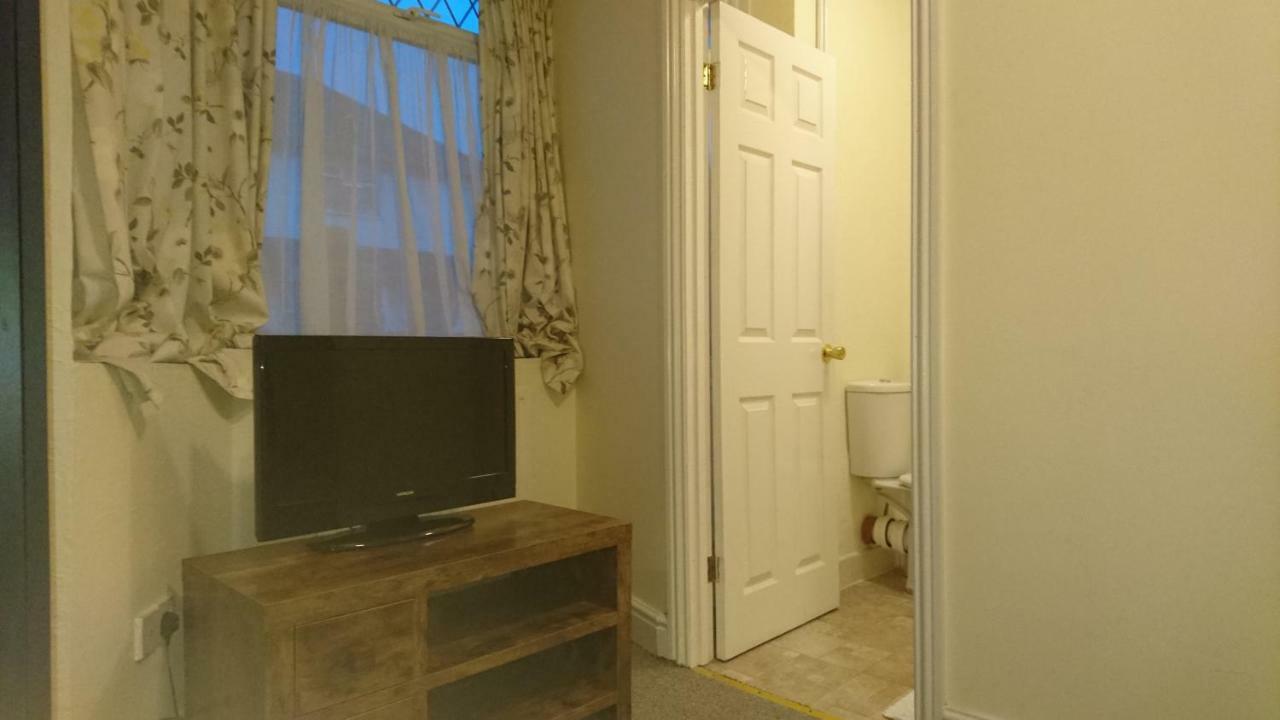 Guest house Arman House Peterborough