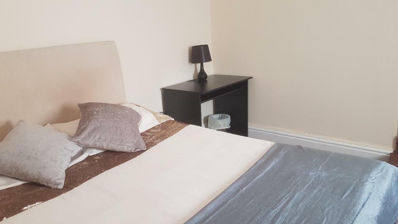 Arman House 3* Peterborough