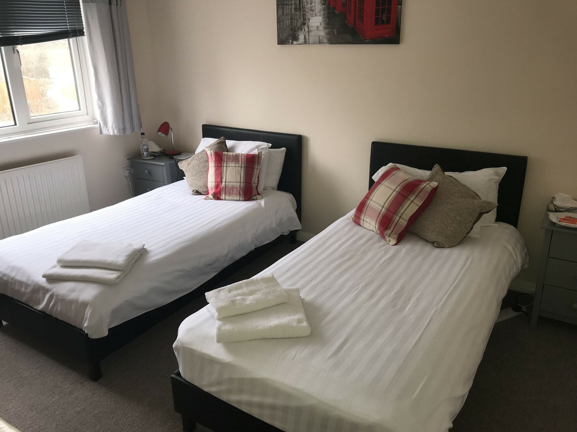 Whitecross House Homestay *