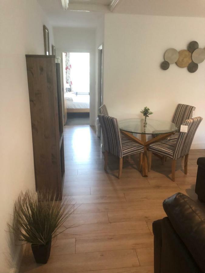 City Centre Vicarage Apartment *