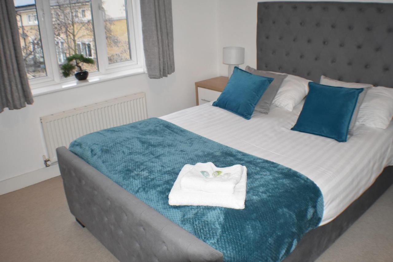 Four Chimneys House Holiday home *