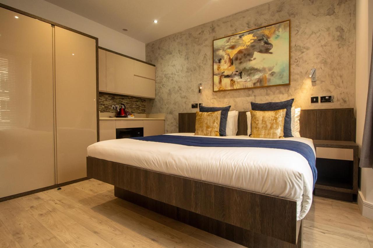 Aparthotel Urban By Signature 3*