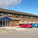 Travelodge Peterborough Eye Green