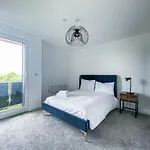 Bayard Plaza Penthouse Apartments By Elegance Living