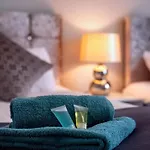 6Bed Perfect Stay! Contractors Welcome!