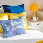 Kvm - Sunshine Apartment By Kvm Stays