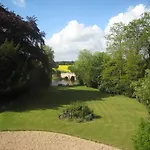 Castle Farm Guest House