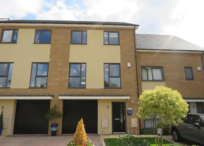 The Townhouse @Thorpe Road