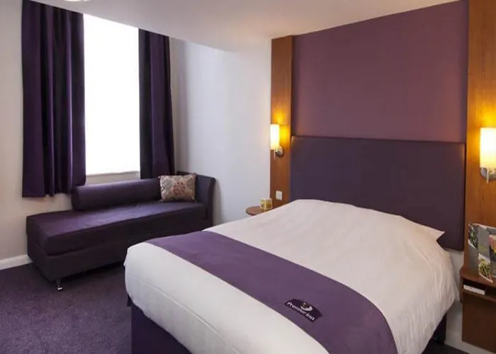 Premier Inn Peterborough J16)