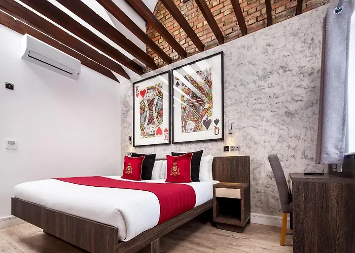 Signature Suites