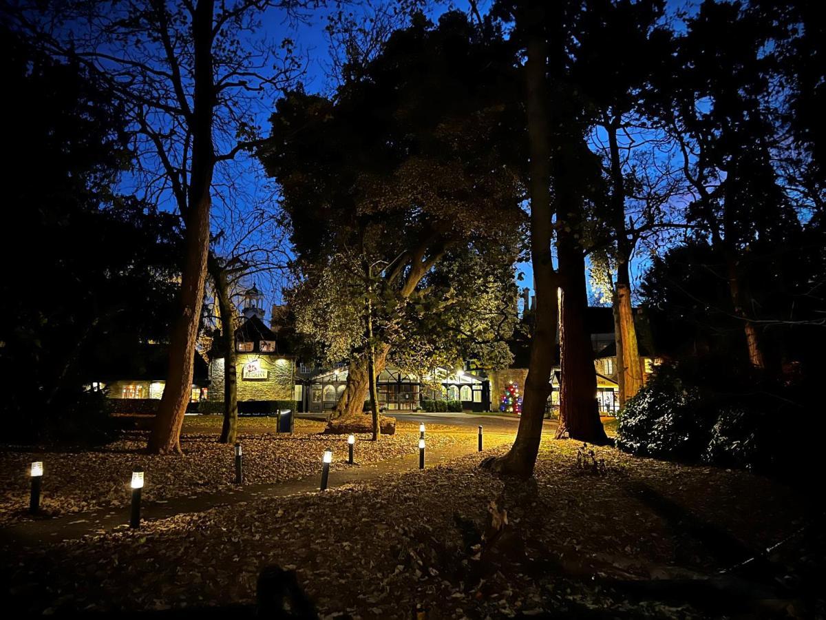 Orton Hall & Hotel 4*