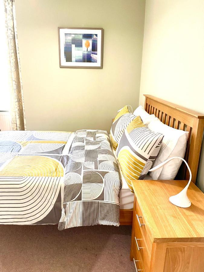 Apartment Luxurious Two-bedroom In The Centre Of *