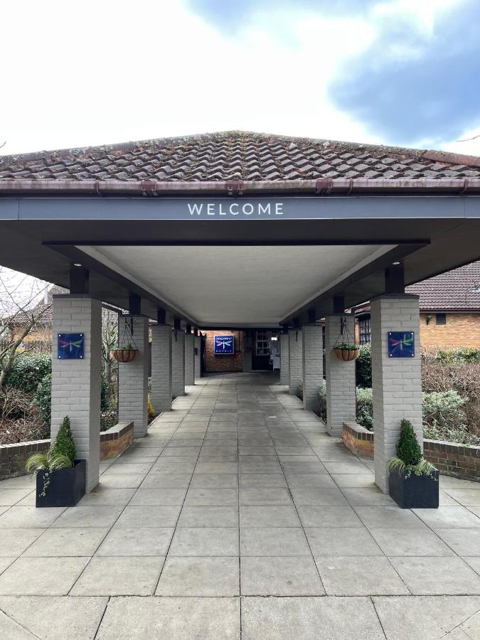 Dragonfly Hotel 3*