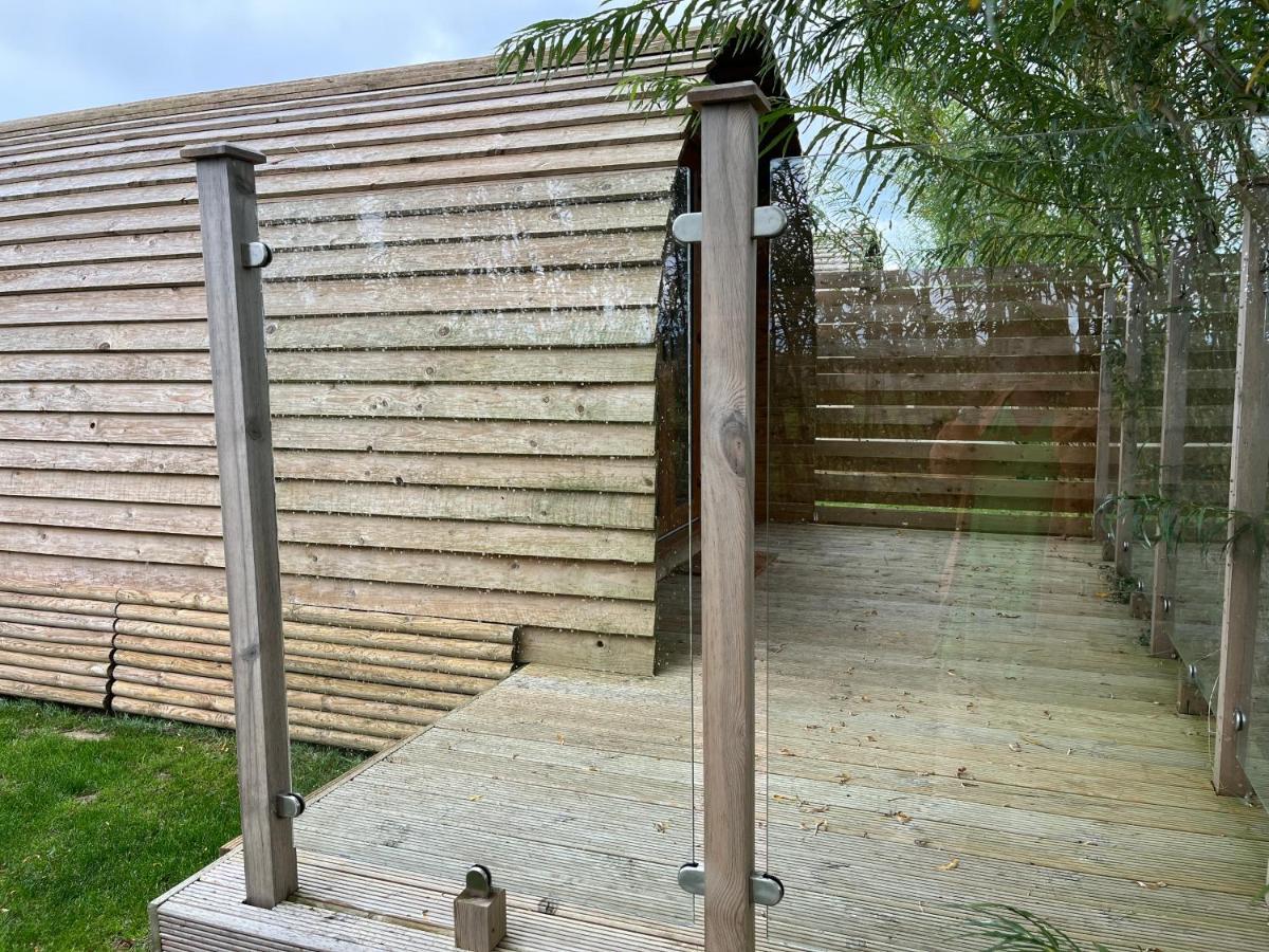 Wind In The Willows Luxury Glamping * Peterborough