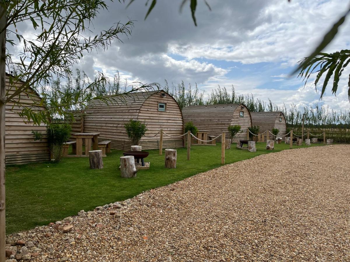 Wind In The Willows Luxury Glamping Luxury tent Peterborough