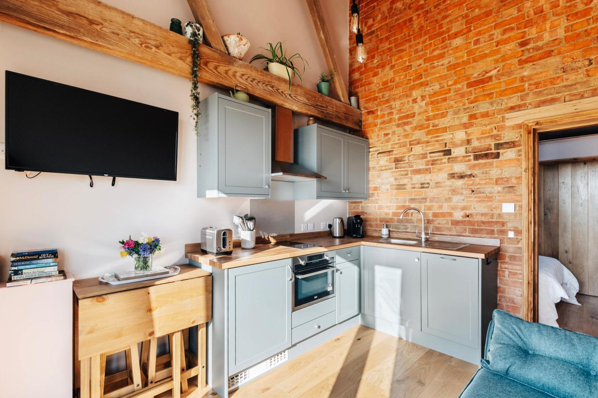 The Linhay Apartment *
