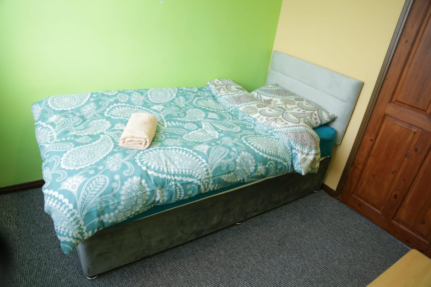 Homestay Lux House *