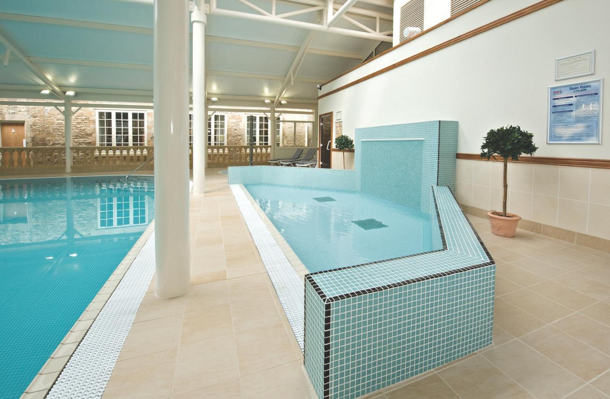 Hotel Orton Hall & 4*