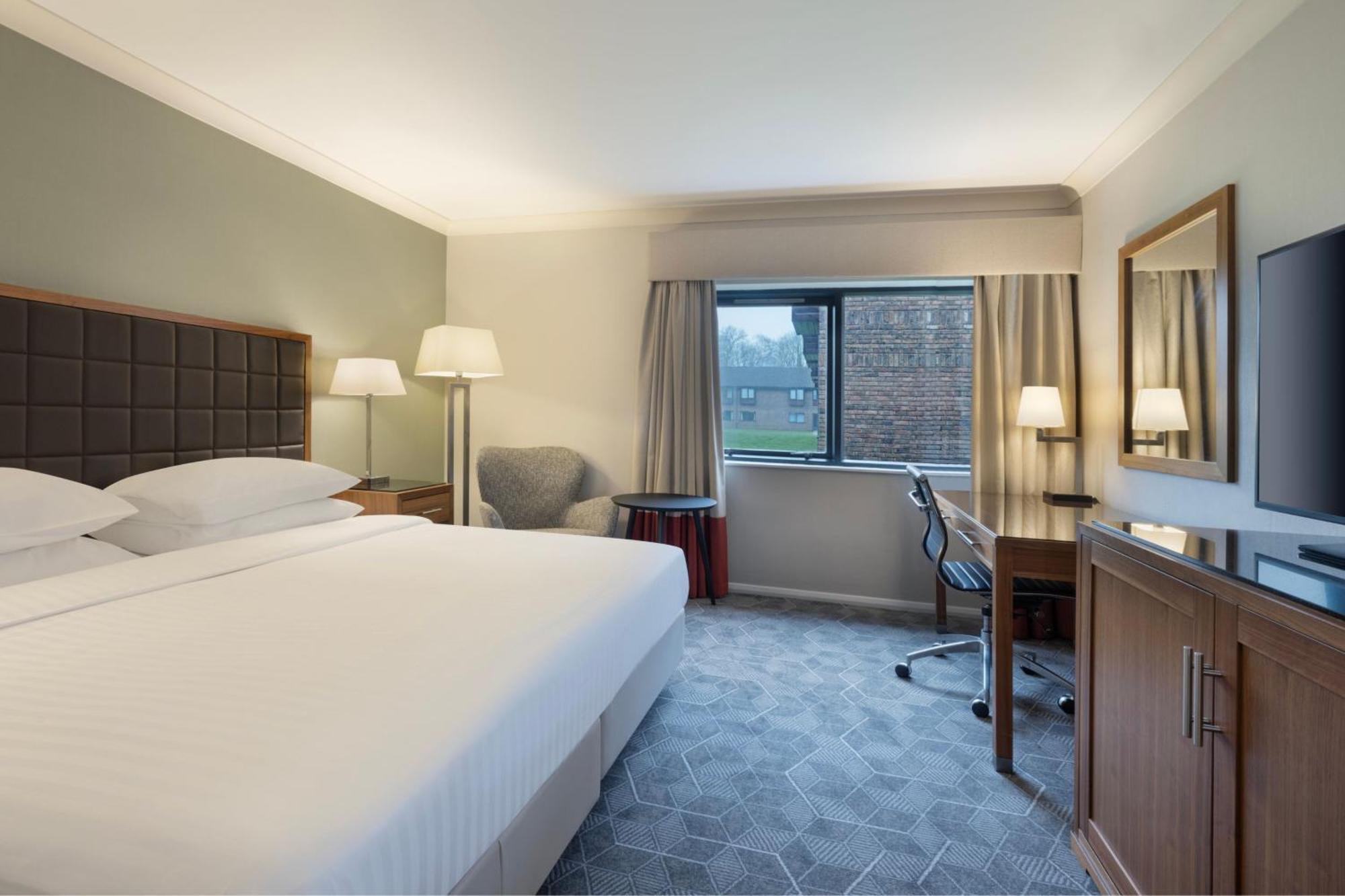 Delta By Marriott Hotel 4*