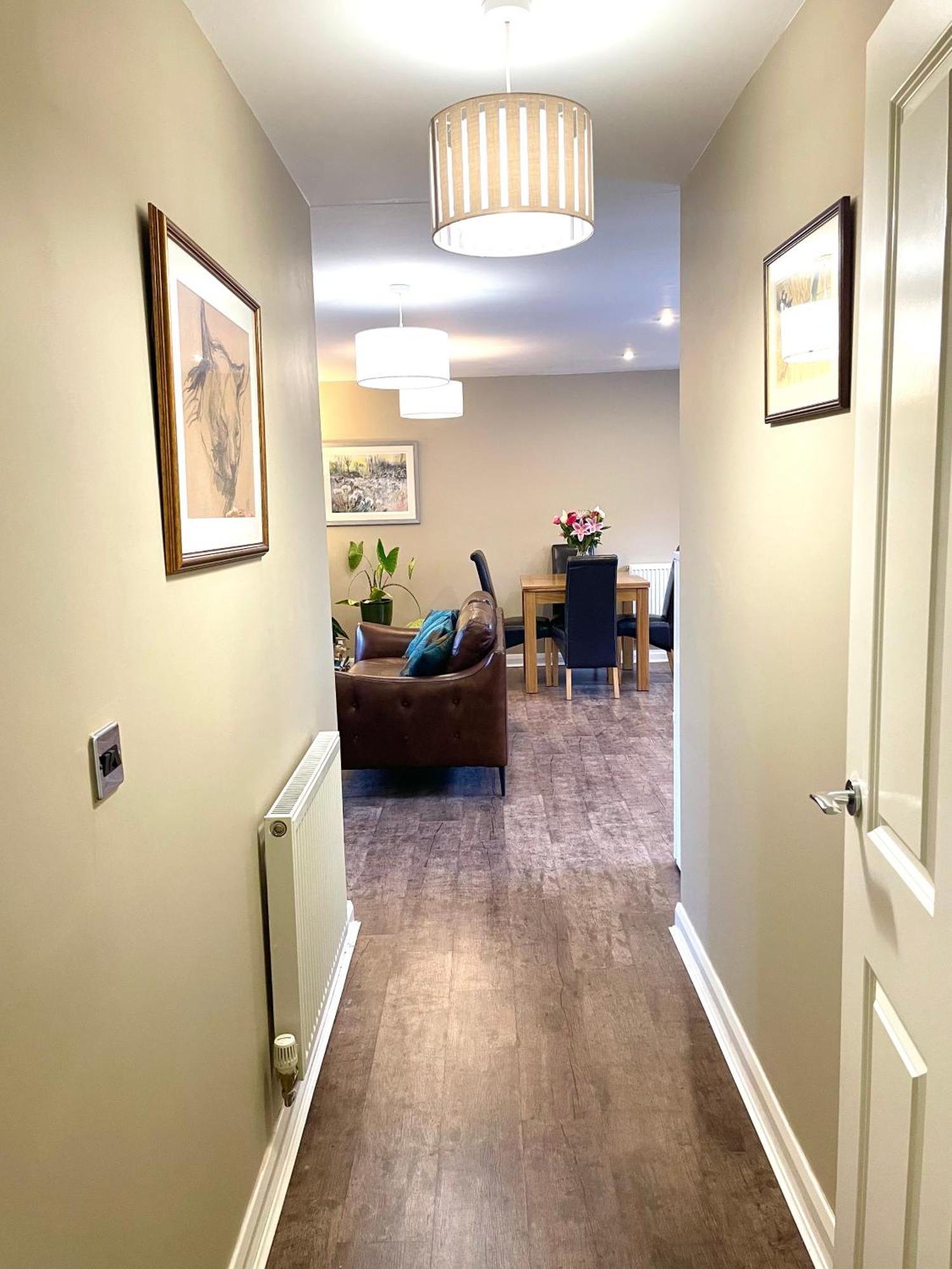 Luxurious Two-bedroom In The Centre Of