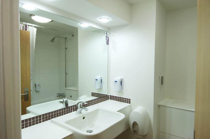 Premier North Hotel 3*