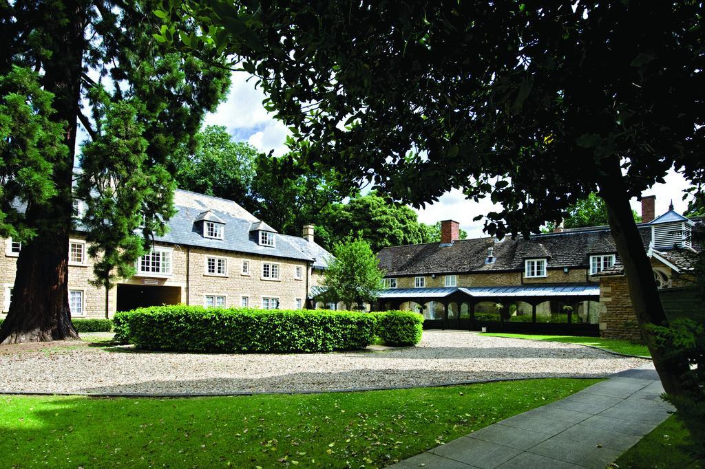 Hotel Orton Hall & Peterborough