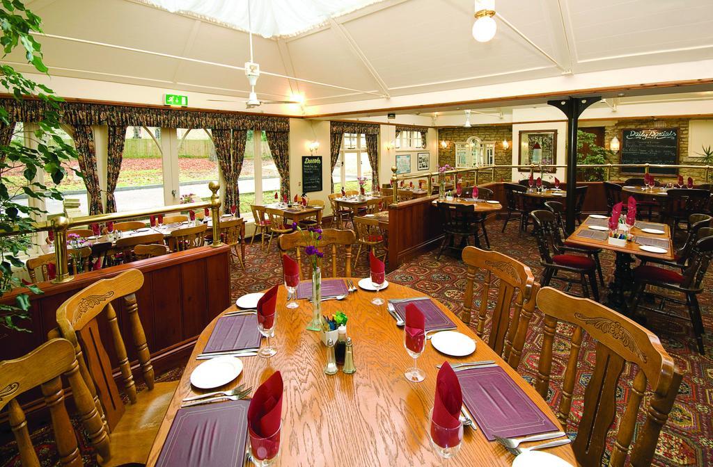 Hotel Orton Hall & 4*