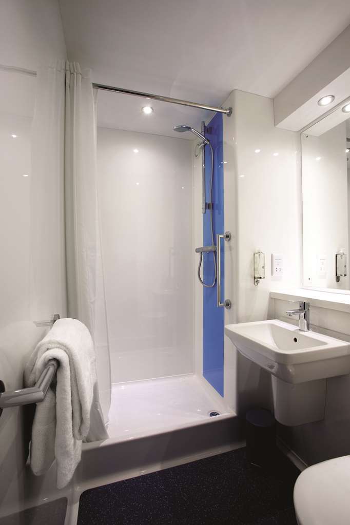 Travelodge 2*