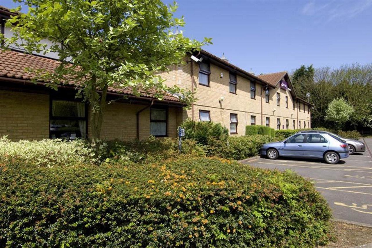 Premier Hotel 3*