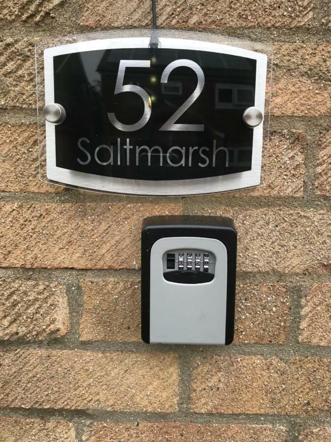 Quiet, Spacious Double Bedroom! * Peterborough