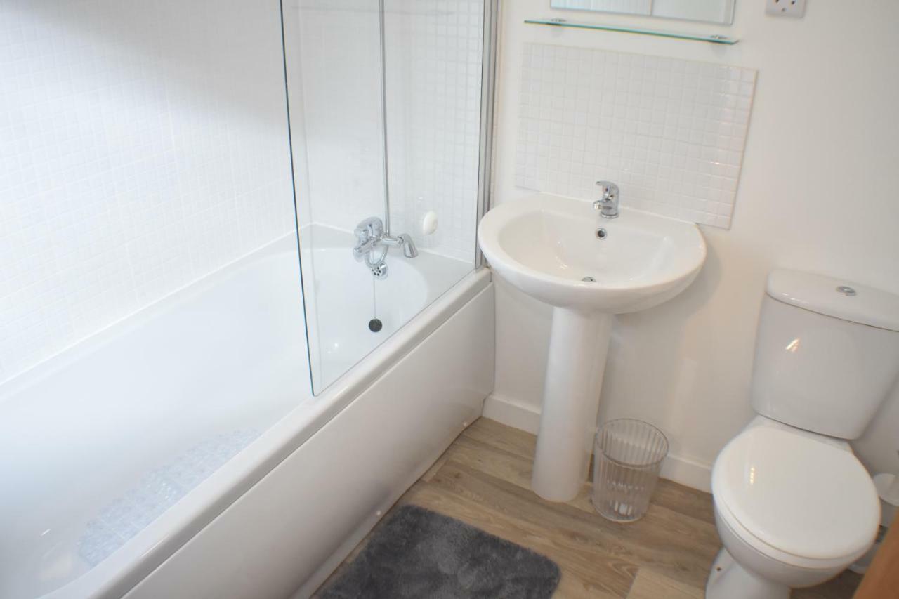 Bushfield House Apartment Peterborough