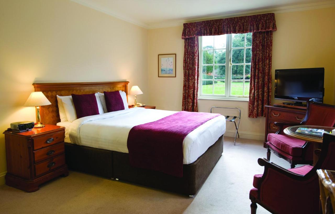 Orton Hall & 4*