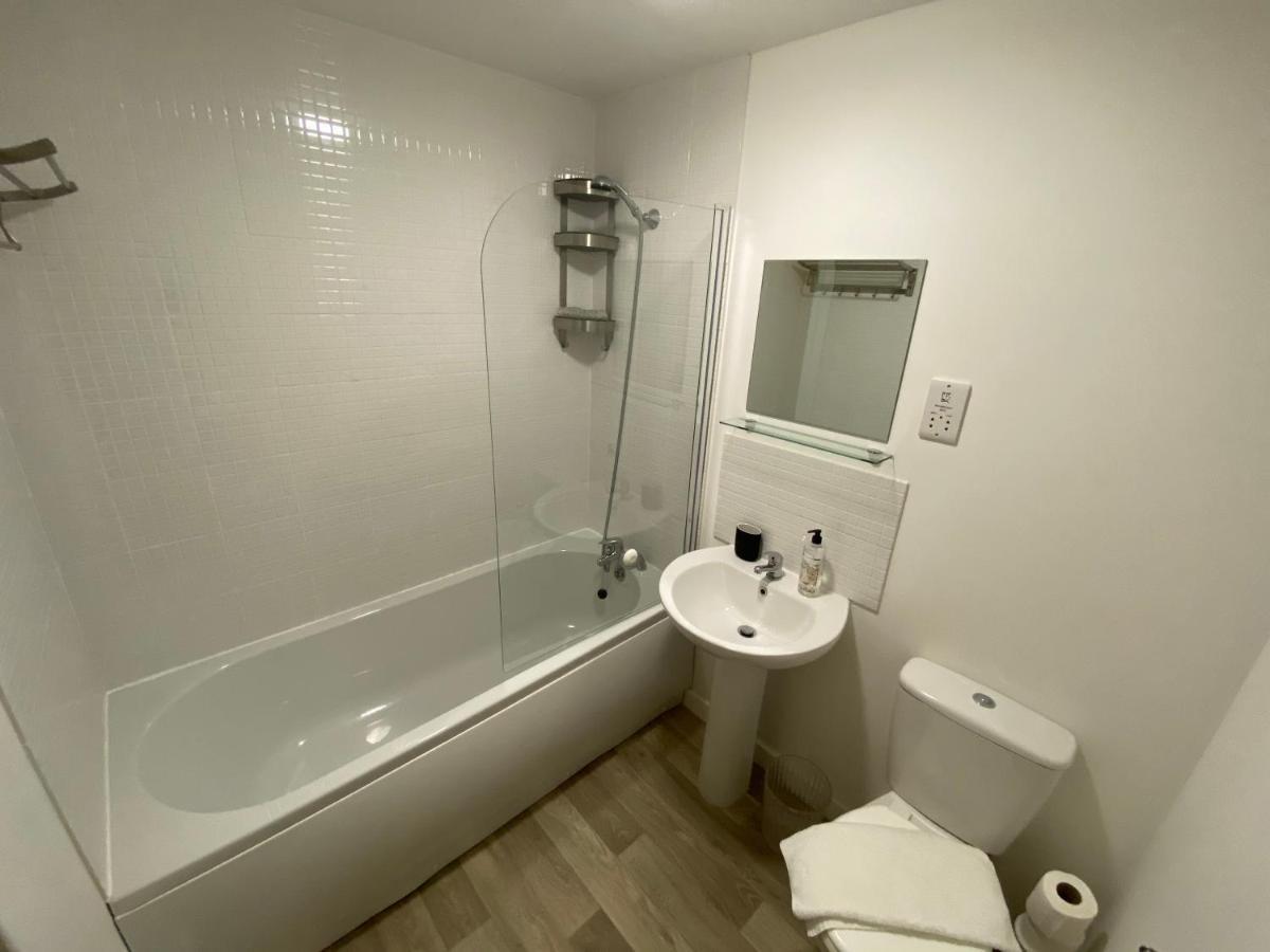 Bushfield House Apartment Peterborough
