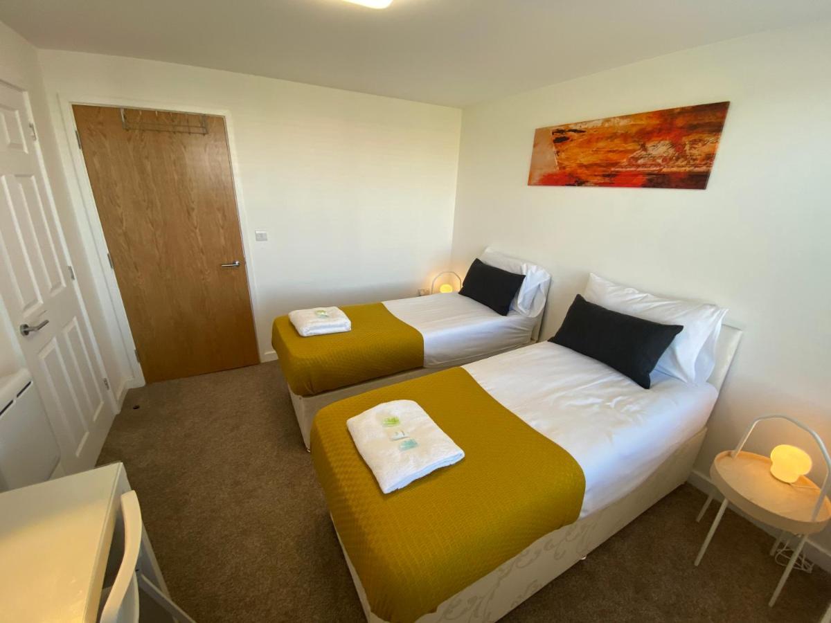 Apartment Bushfield House